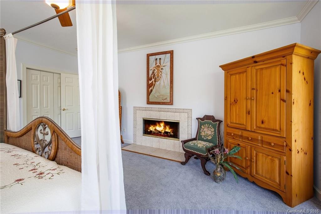 Connestee Falls - Residential