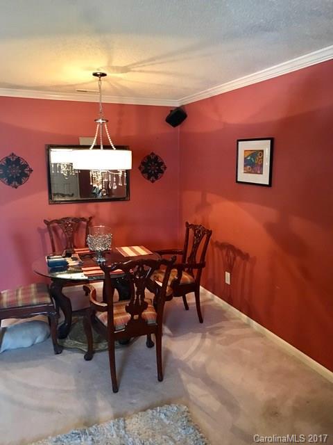 Windsor Trace - Residential