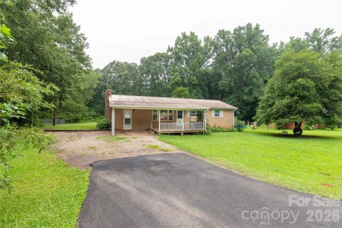 Photo of 1747 Williams Circle, Lancaster, SC 29720 (MLS # 4410871)