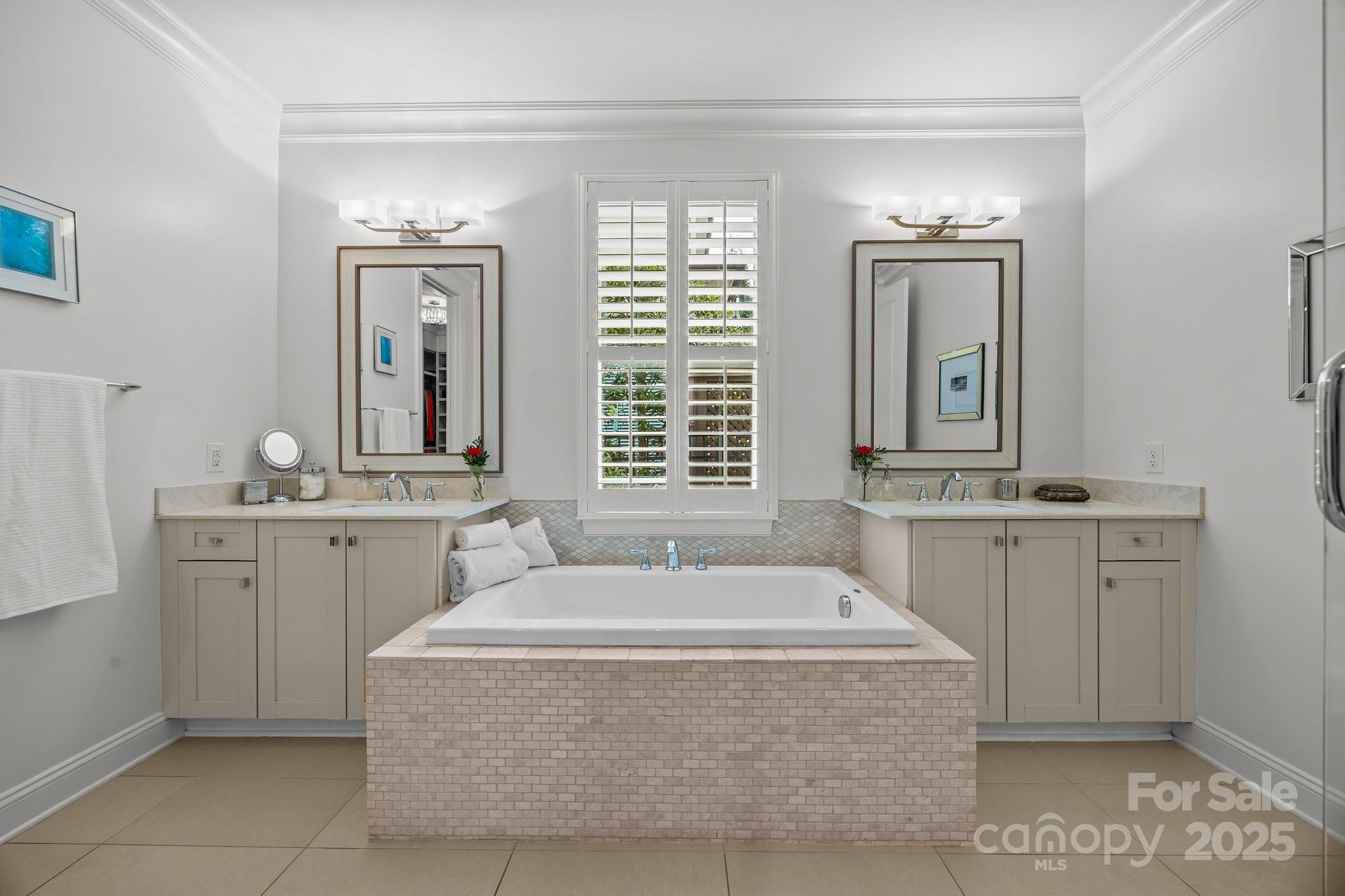 Robbins Park - Residential