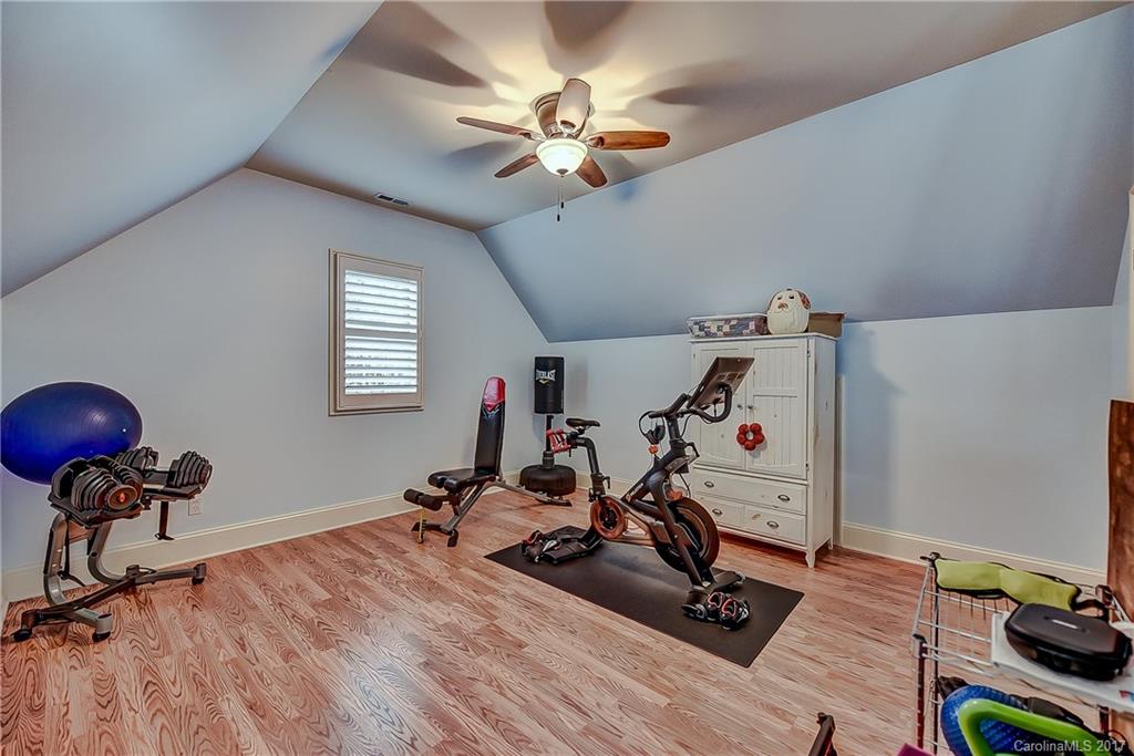 Meadow Lakes II - Residential