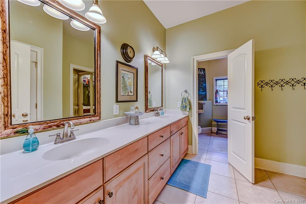 Meadow Lakes II - Residential