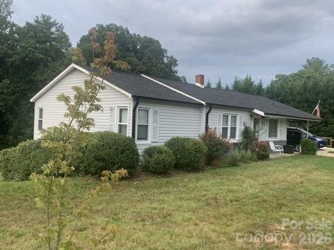 Photo of 3300 Sheely Road, Lenoir, NC 28645 (MLS # 4399901)