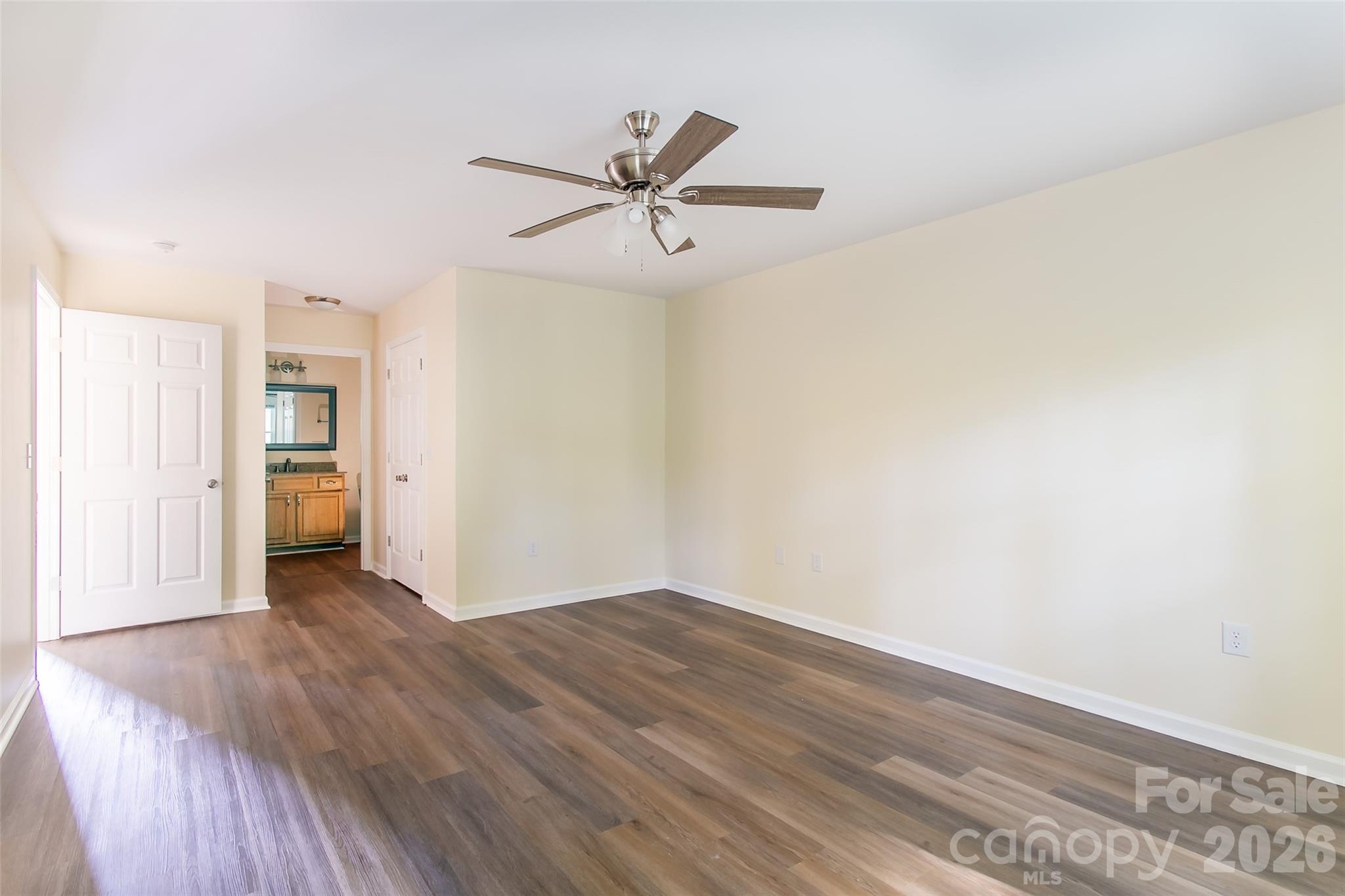 Carlyle Condominiums - Residential