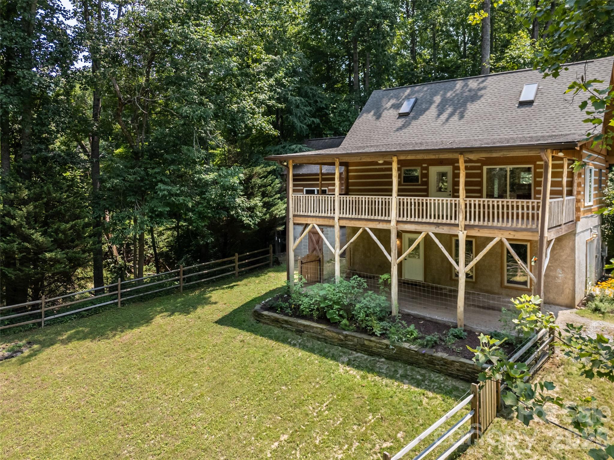 24 Gregory Hill Road