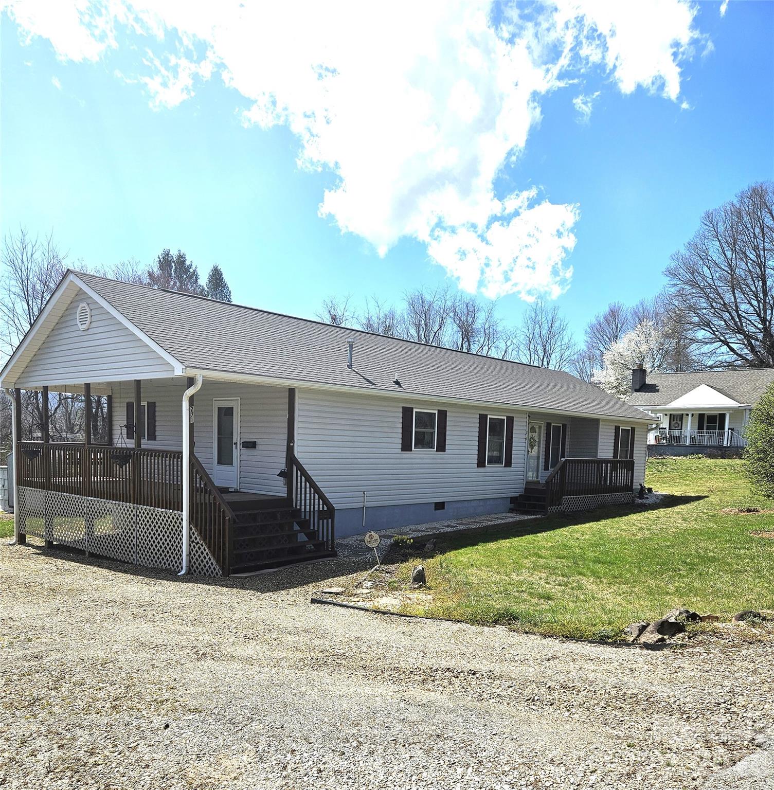 271 Stradley Mountain Road