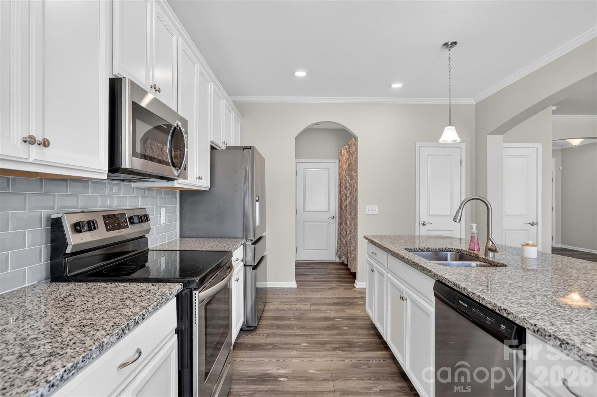 Waters Edge - Residential