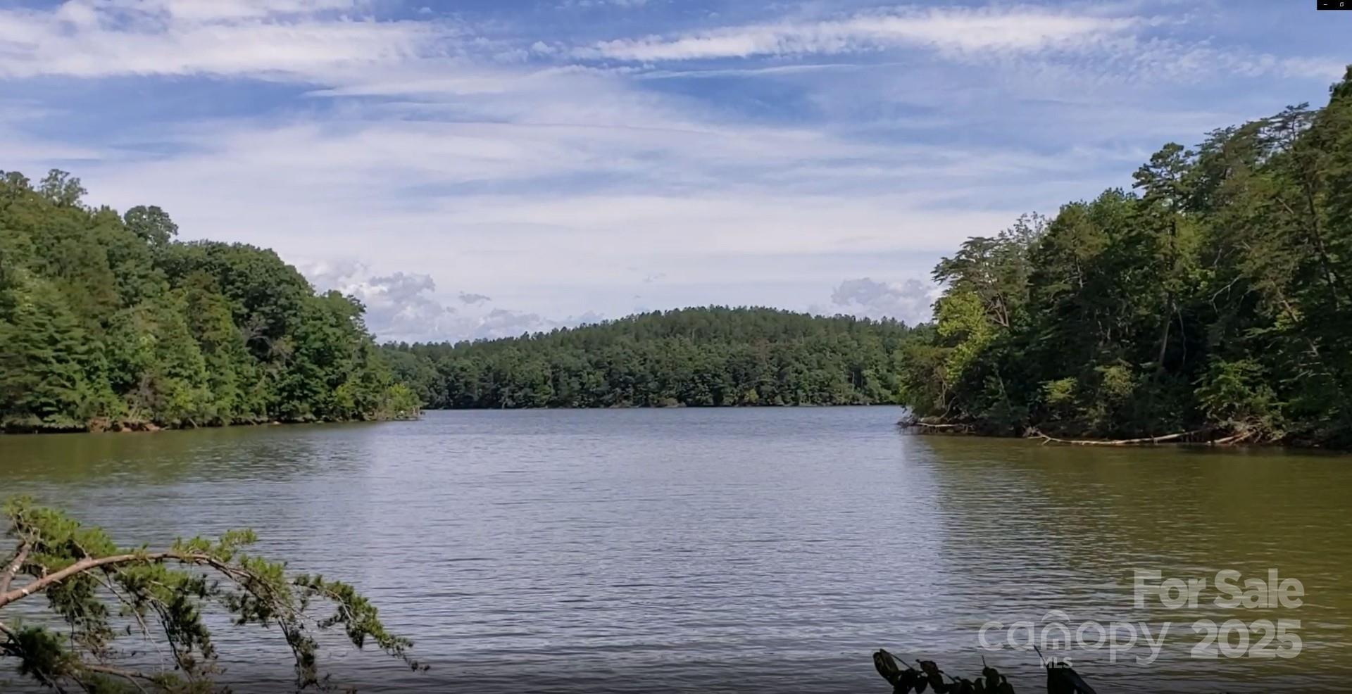 Paradise Harbor - Land