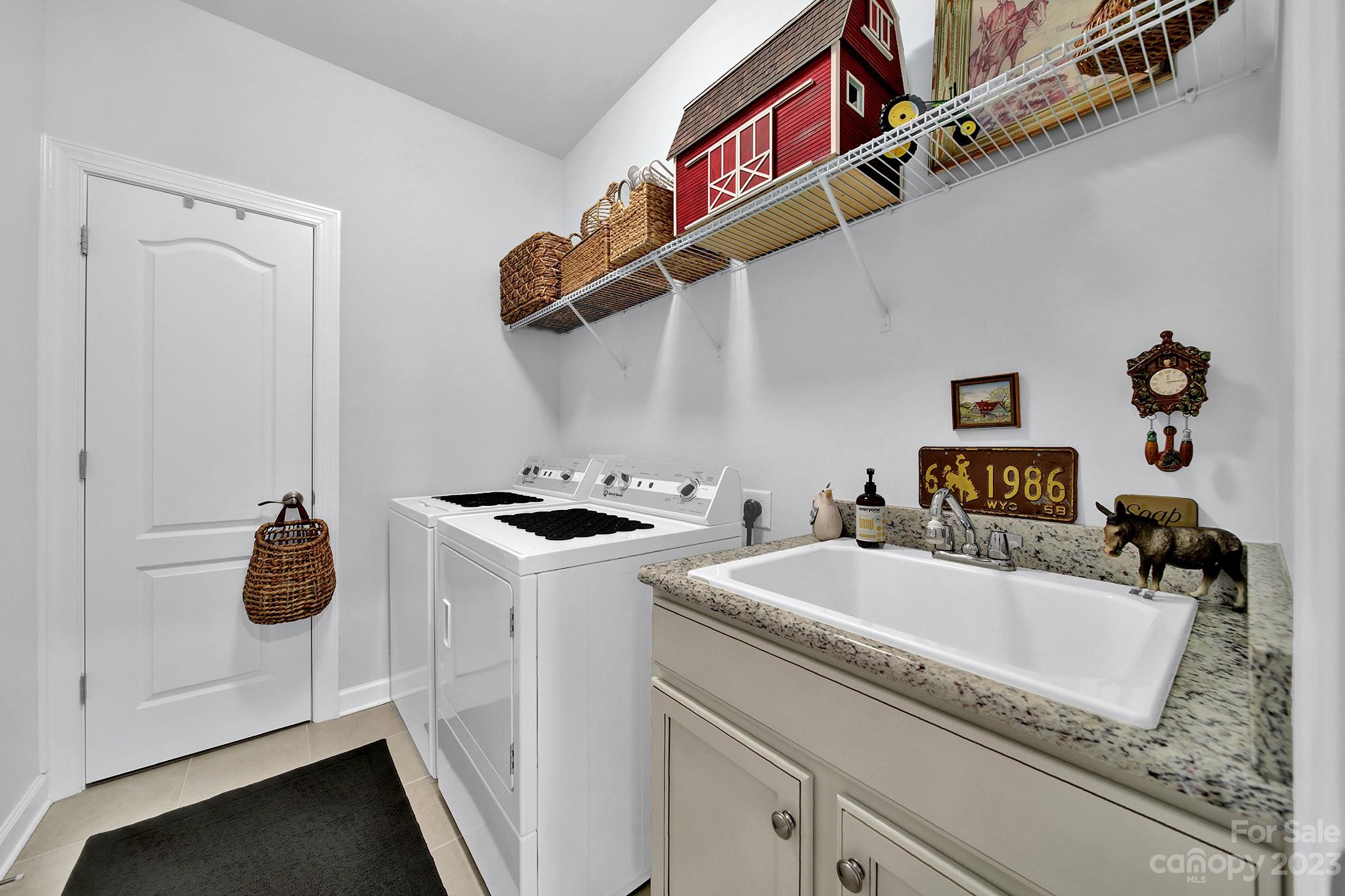 Tree Tops - Residential