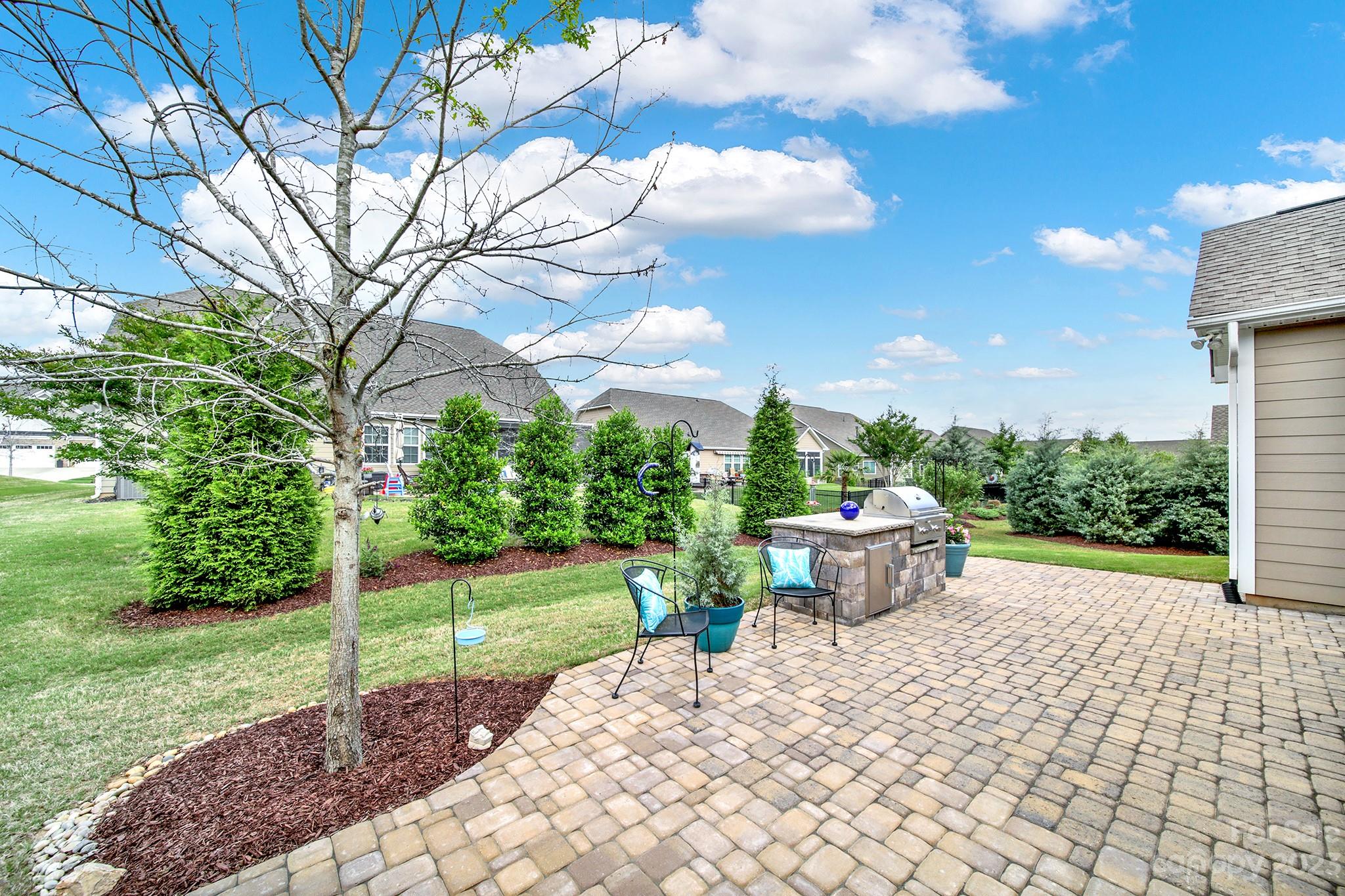 Tree Tops - Residential