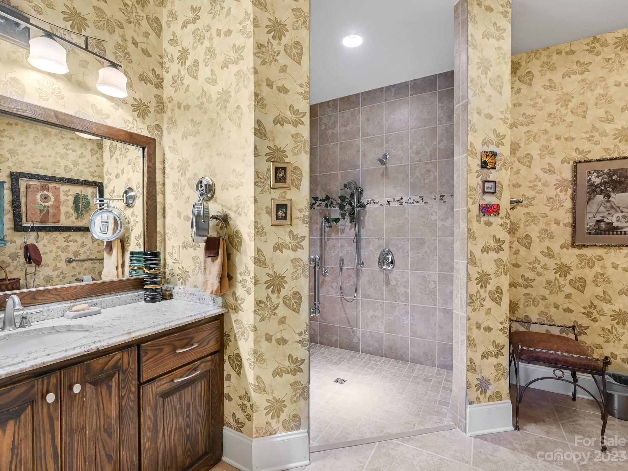 Biltmore Lake - Residential