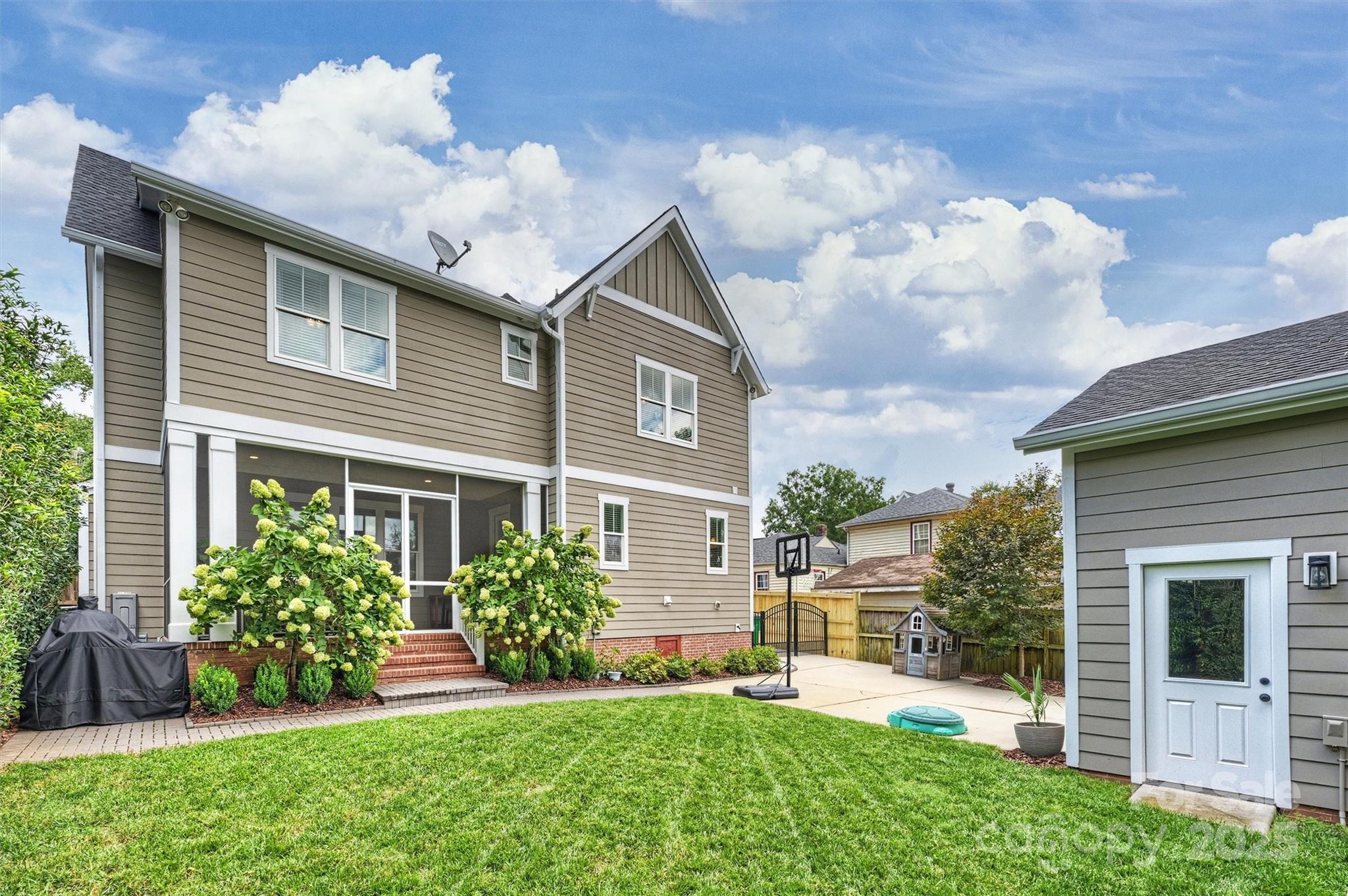 Sedgefield - Residential