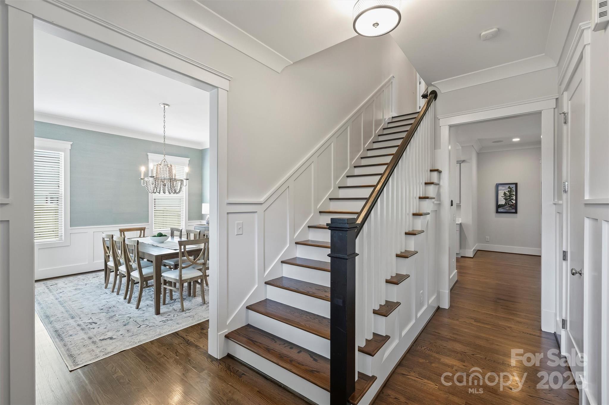 608 Melbourne Court