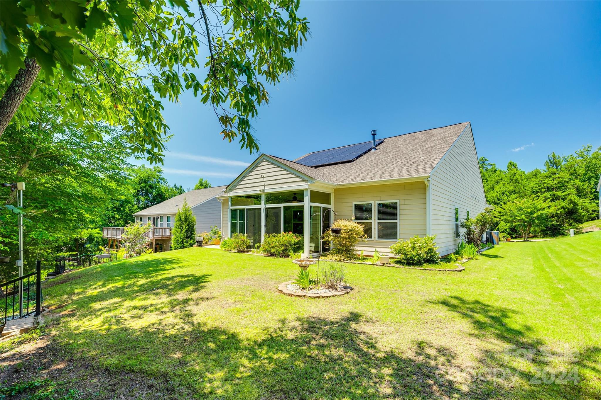 Edgewater - Residential