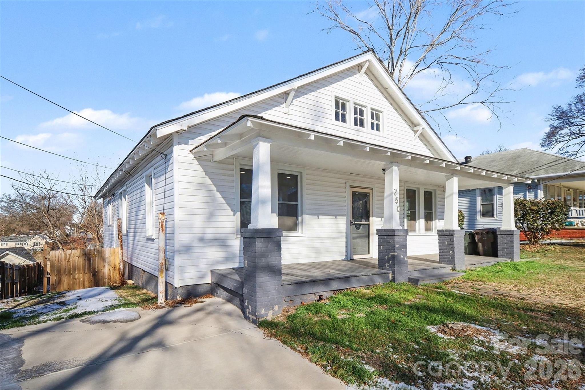 250 Franklin Avenue NW