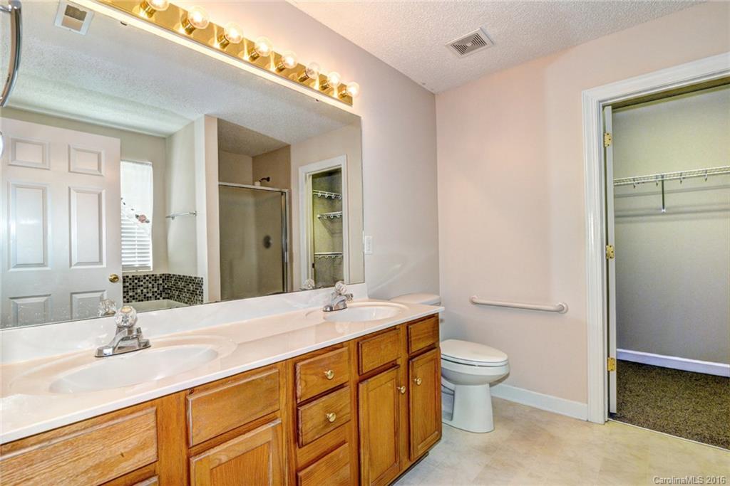 Forest Hills - Residential