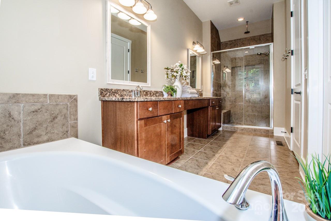 Riverwood Bend - Residential