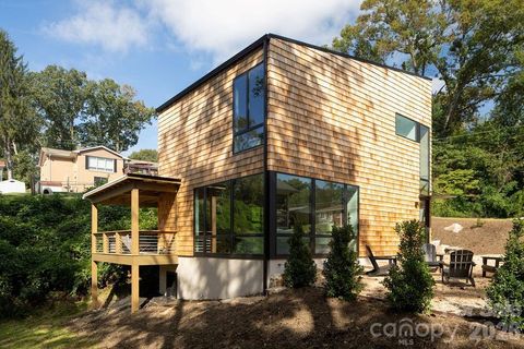 7 Haith Drive Asheville NC 28801