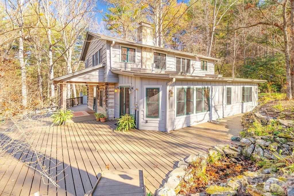 117 Woods View Trail
