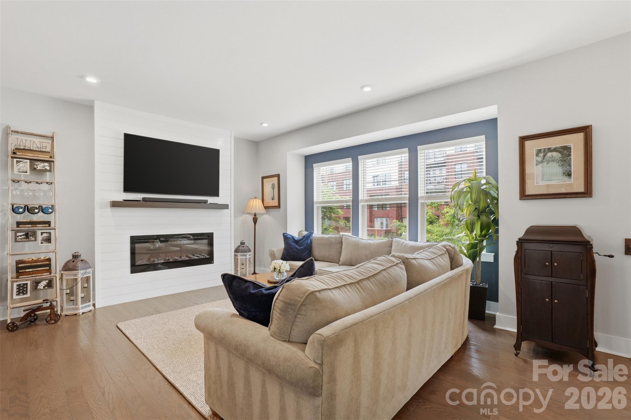 Central Point - Residential