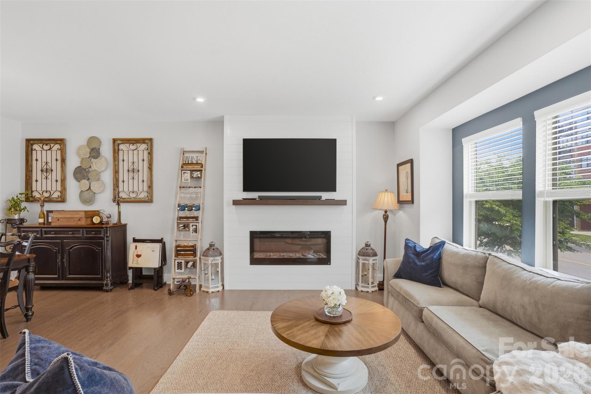Central Point - Residential