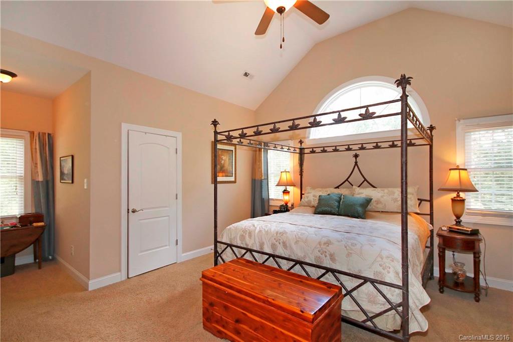Grayrock Shoals - Residential