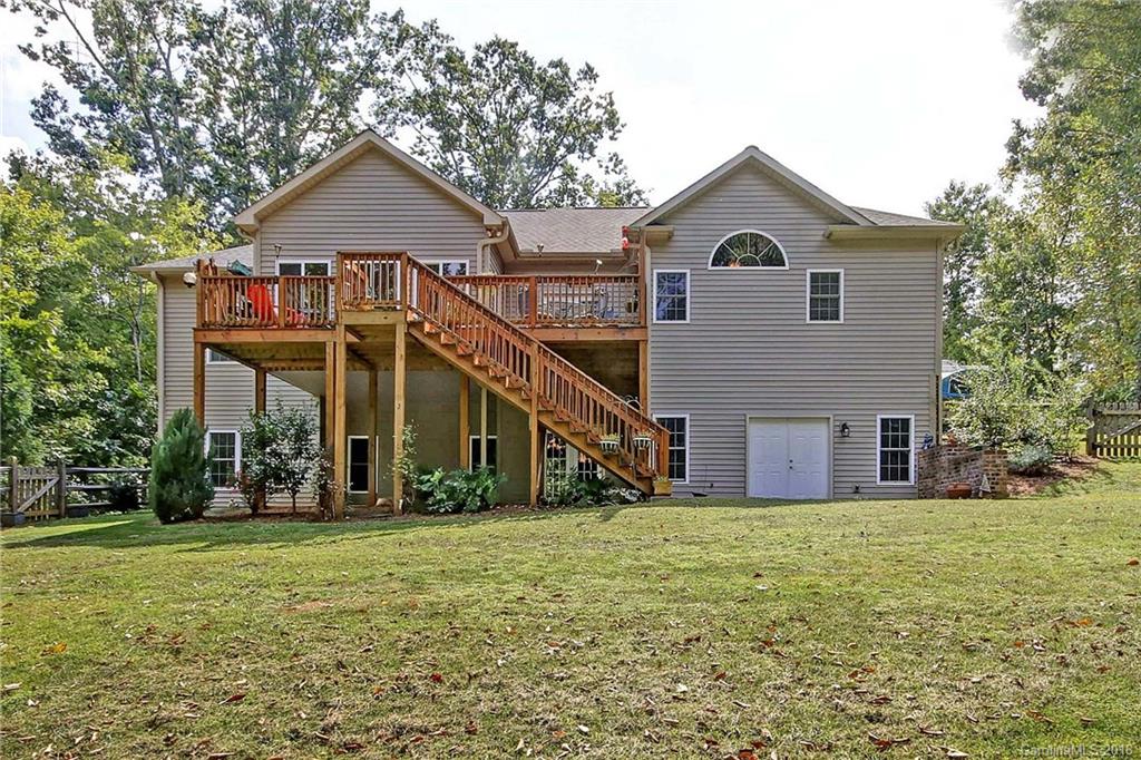 Grayrock Shoals - Residential