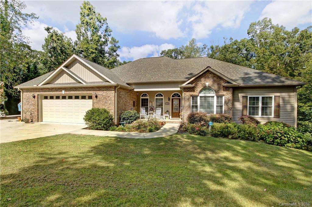Grayrock Shoals - Residential