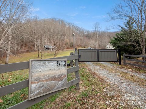 A home in Hendersonville