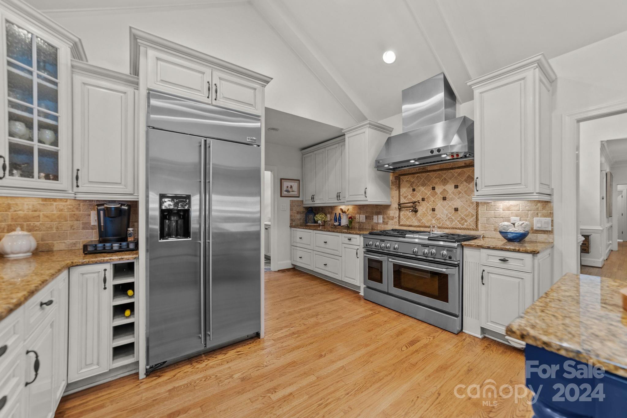 Lookout Point - Residential