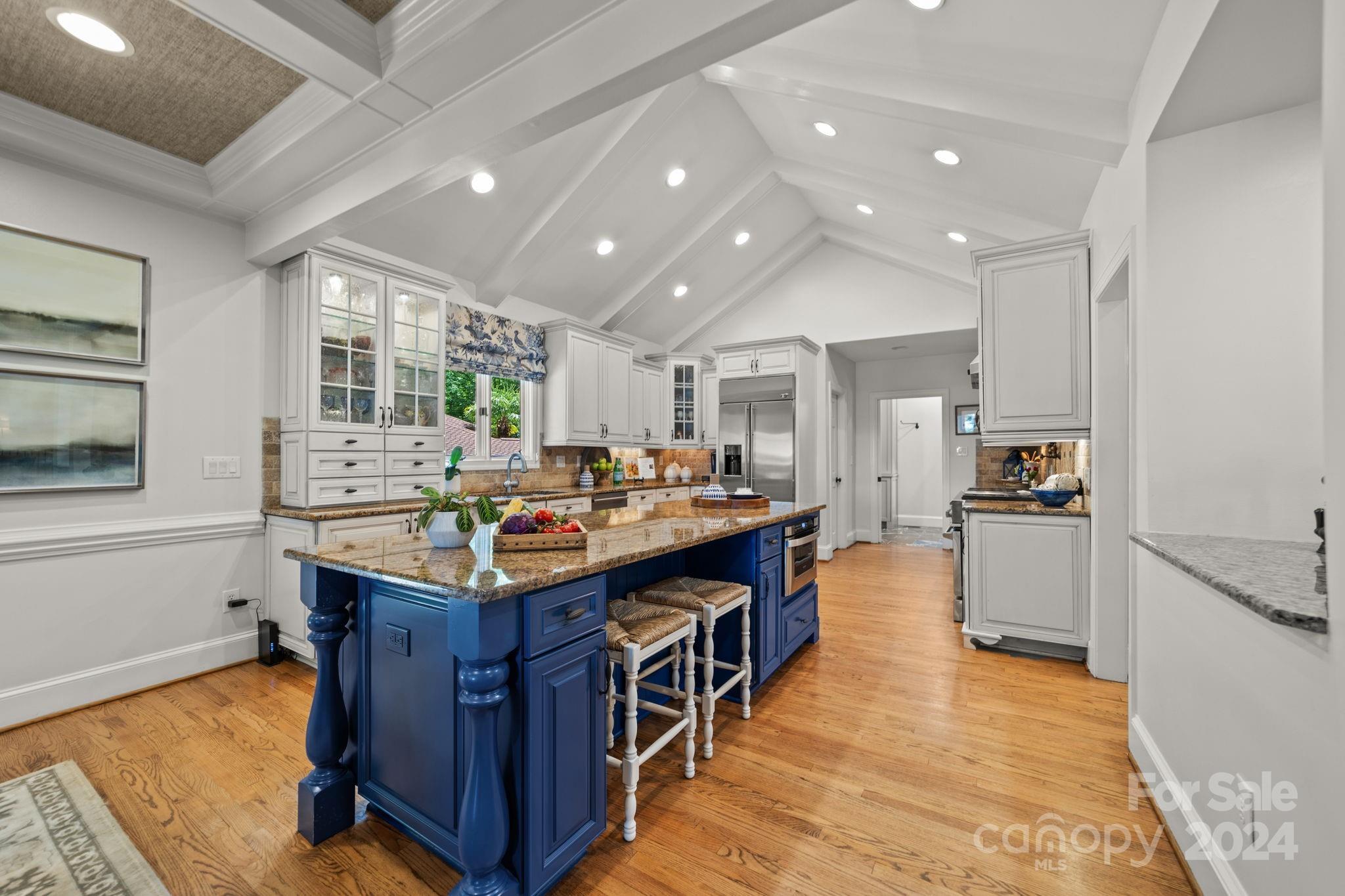 Lookout Point - Residential