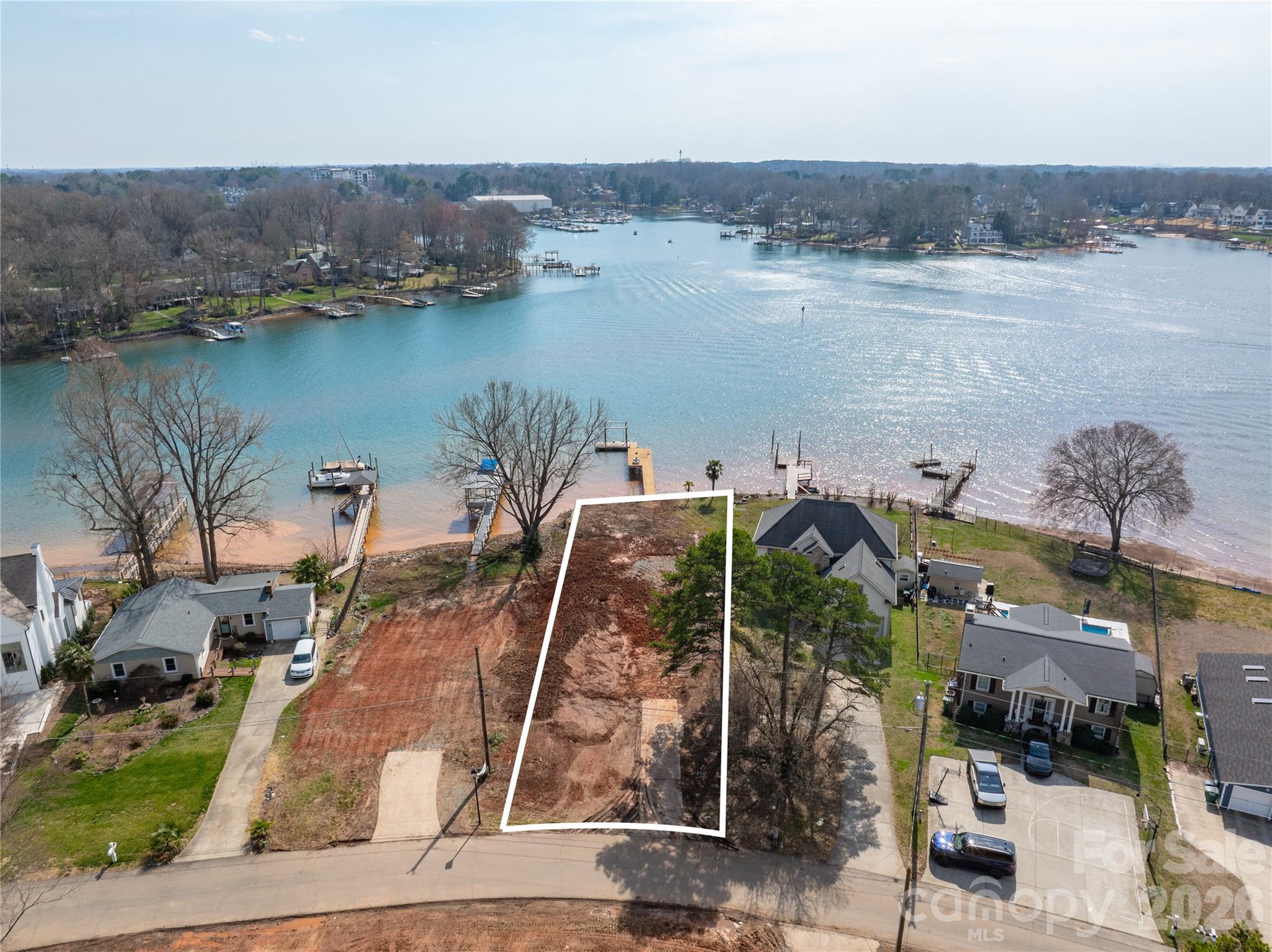 Bahia Bay - Residential