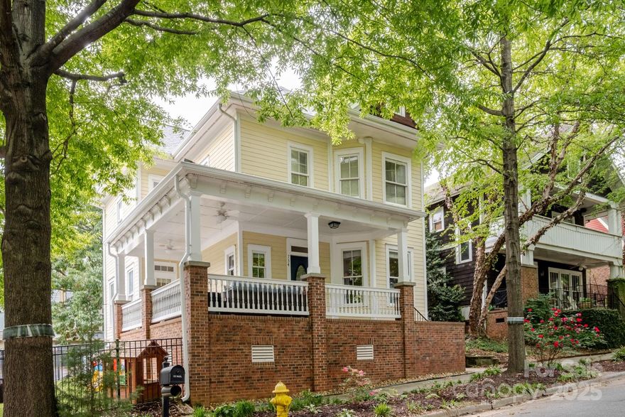 **Charming Home in Uptown Charlotte’s First Ward**
Welcome to this stunning 3-bedroom, 2.5-bathroom home ideally situated on a desirable corner lot in the heart of First Ward. Perfectly blending modern convenience with timeless charm, this property boasts a wraparound porch, perfect for morning coffee or evening relaxation.
Step inside to an open, airy layout designed for today's lifestyle, with abundant natural light flowing throughout the spacious living, dining, and kitchen areas. The fenced-in turf play area offers low-maintenance outdoor space, ideal for kids, pets, or entertaining.
Just steps from the Spectrum Center, Optimist Hall, and many of Uptown Charlotte’s top restaurants, parks, and attractions, this home offers an unbeatable urban lifestyle. Whether you're catching a concert, enjoying a night out, or exploring nearby green spaces, everything you love is right outside your door.
Don't miss your chance to own this rare First Ward gem — schedule your showing today!