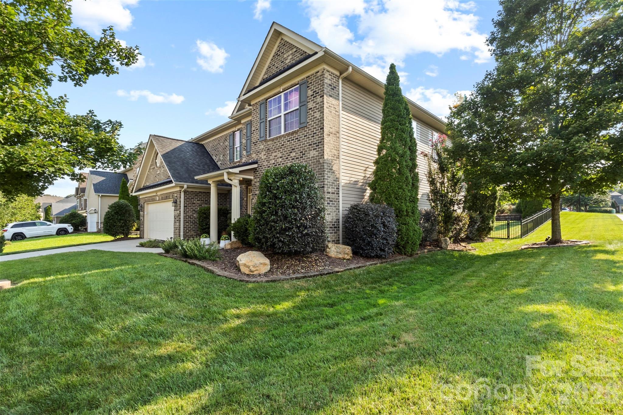 2467 Chatham Drive