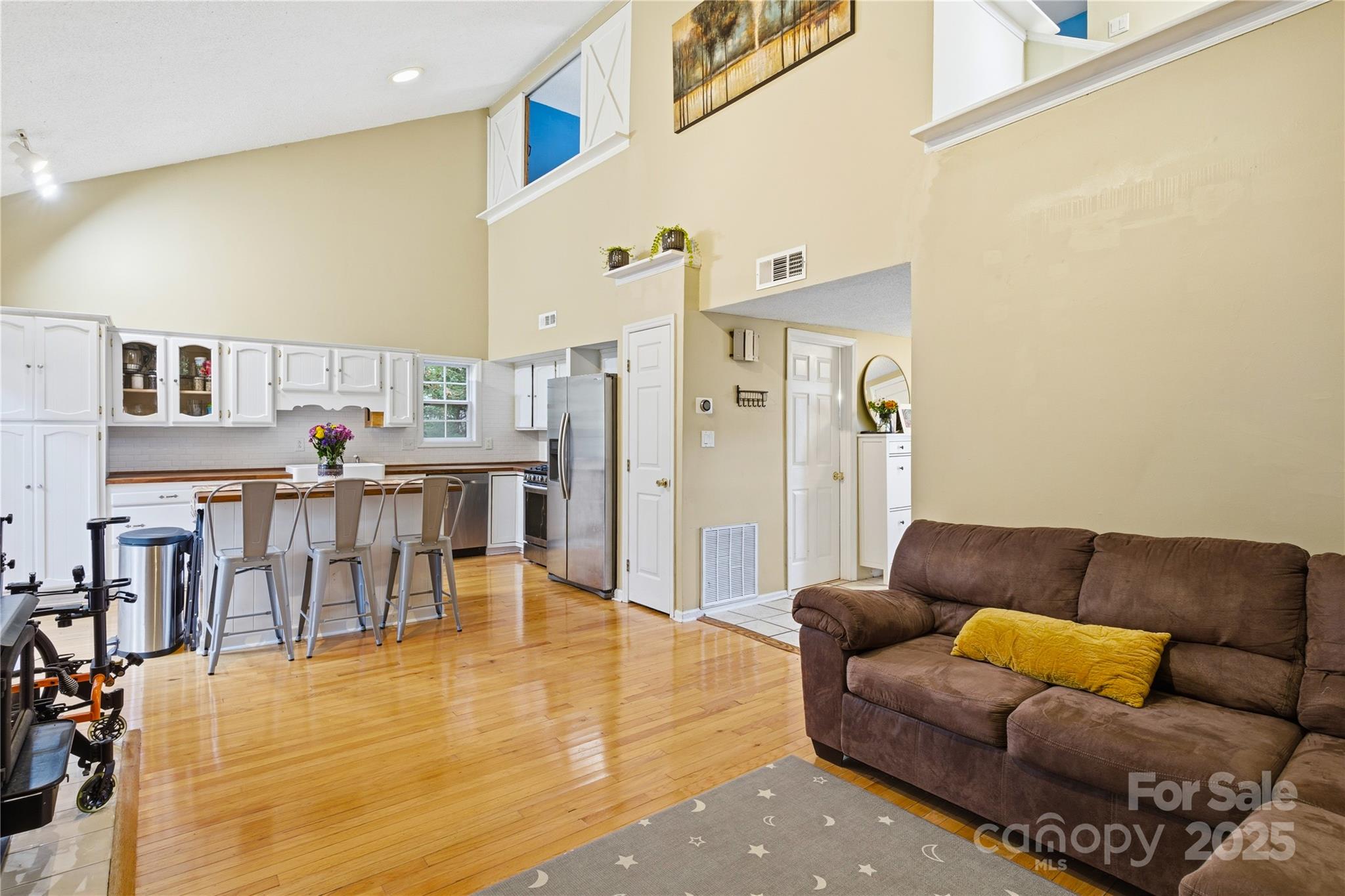 Tega Cay - Residential