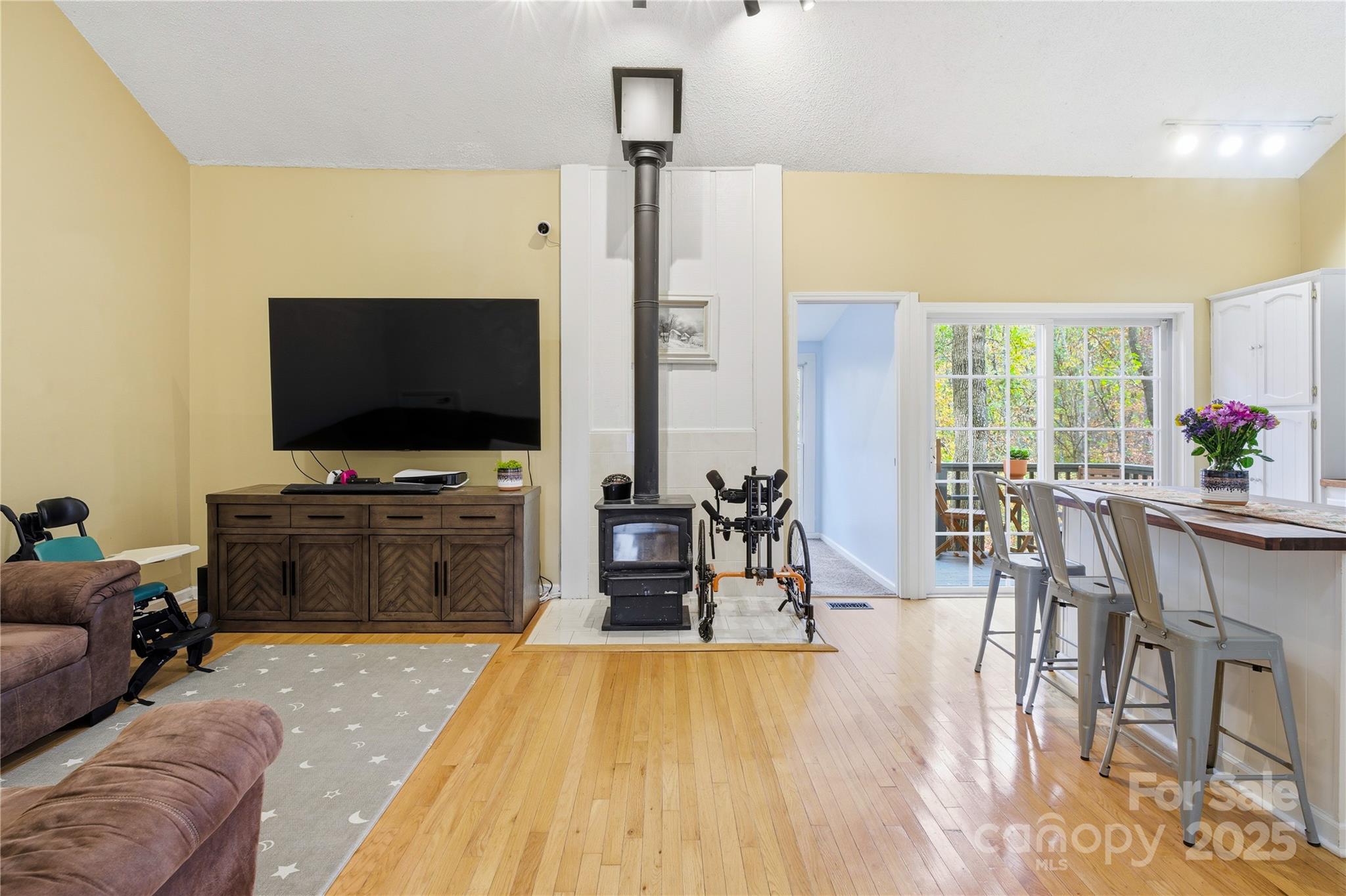 Tega Cay - Residential