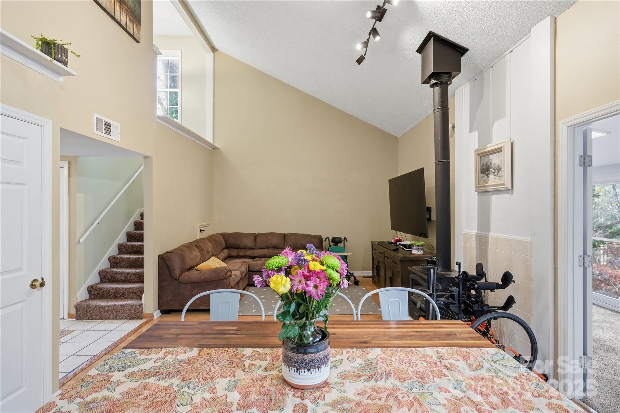 Tega Cay - Residential