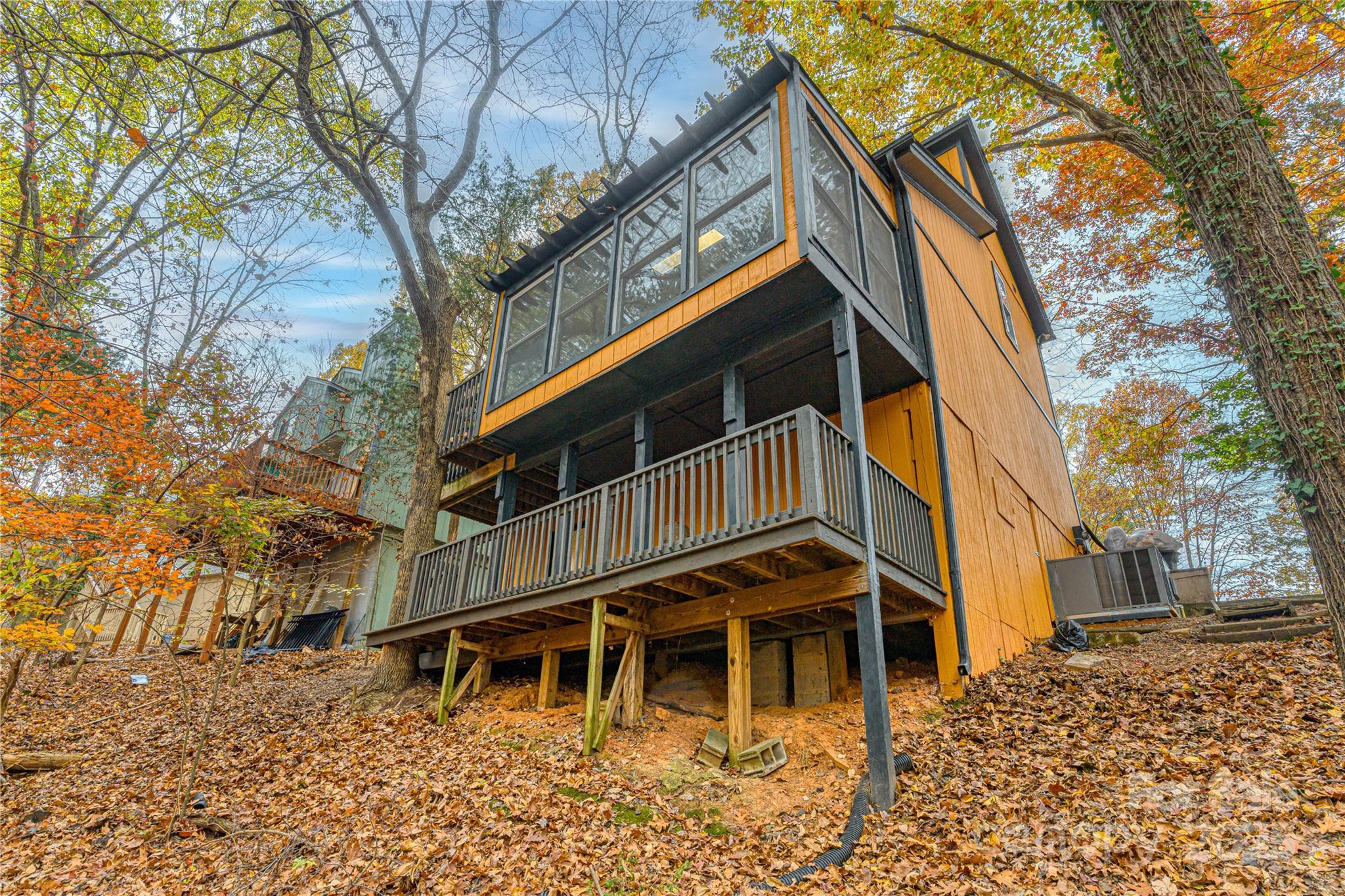 Tega Cay - Residential