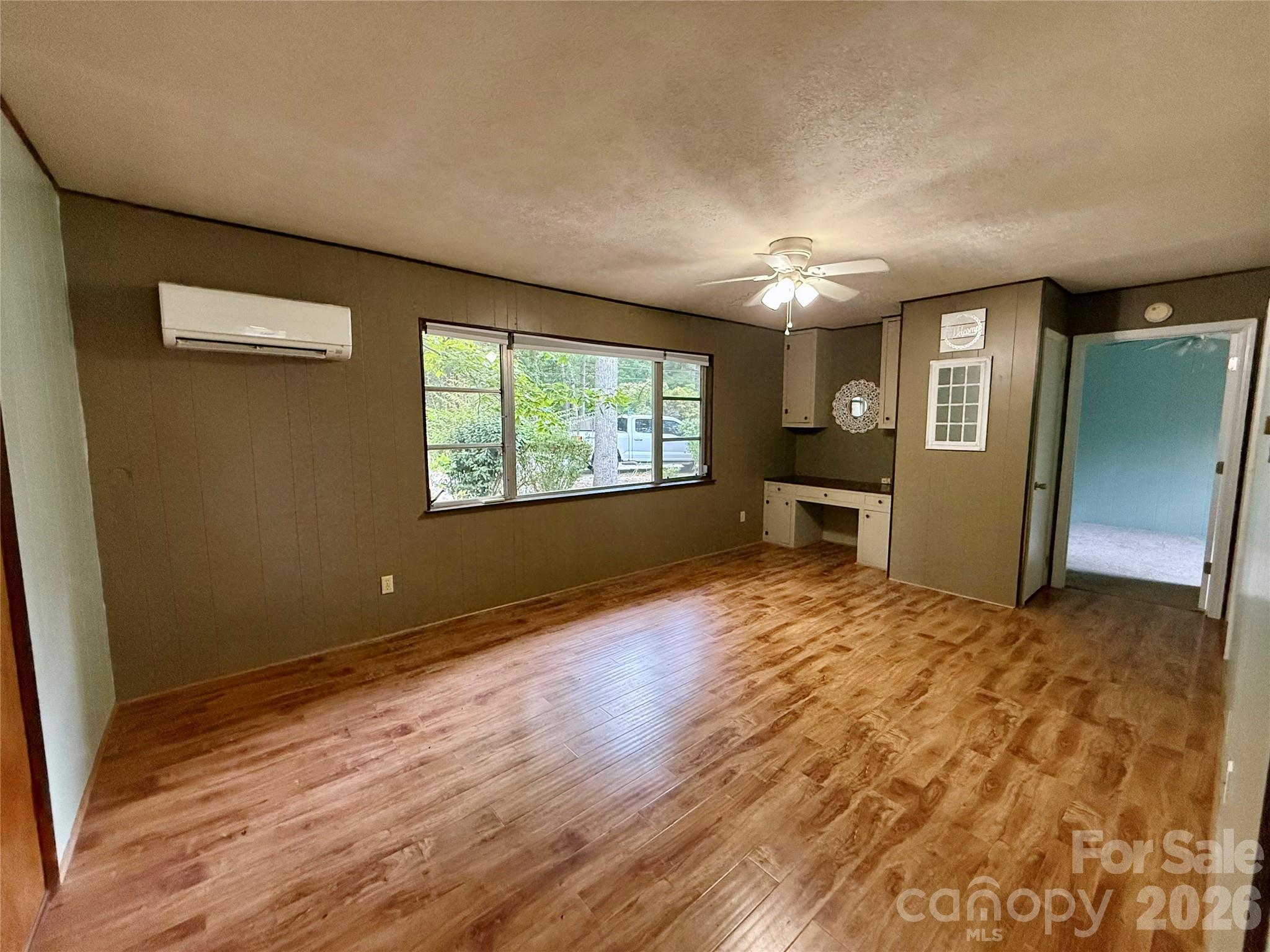 30 Lakemont Cottage Trail