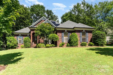 7587 Long Valley Drive Harrisburg NC 28075