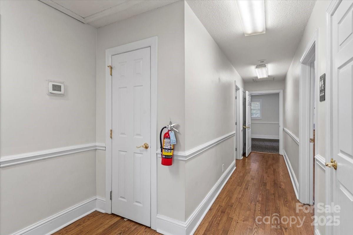 492 W Main Street