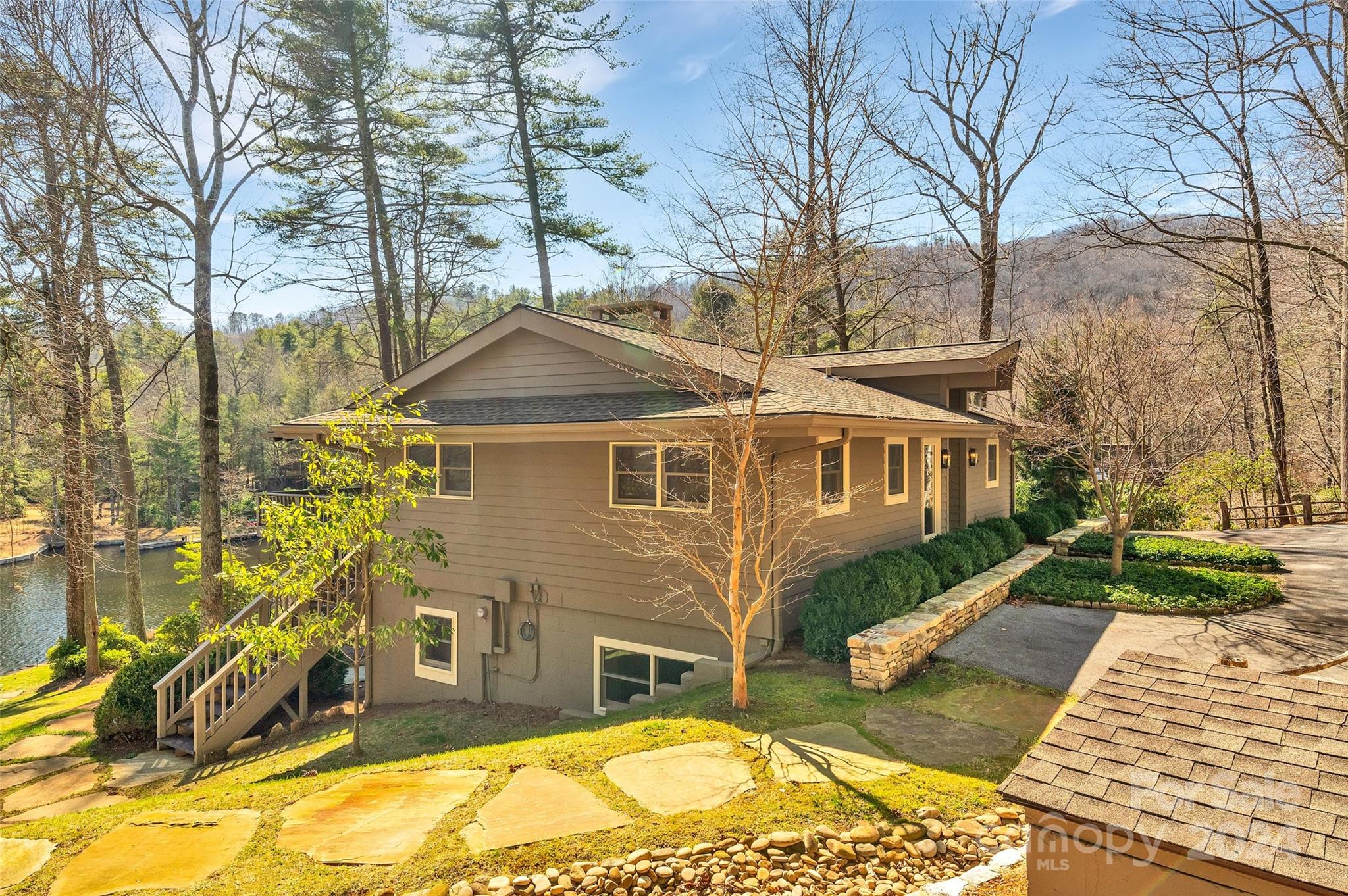 Lake Toxaway Estates - Residential