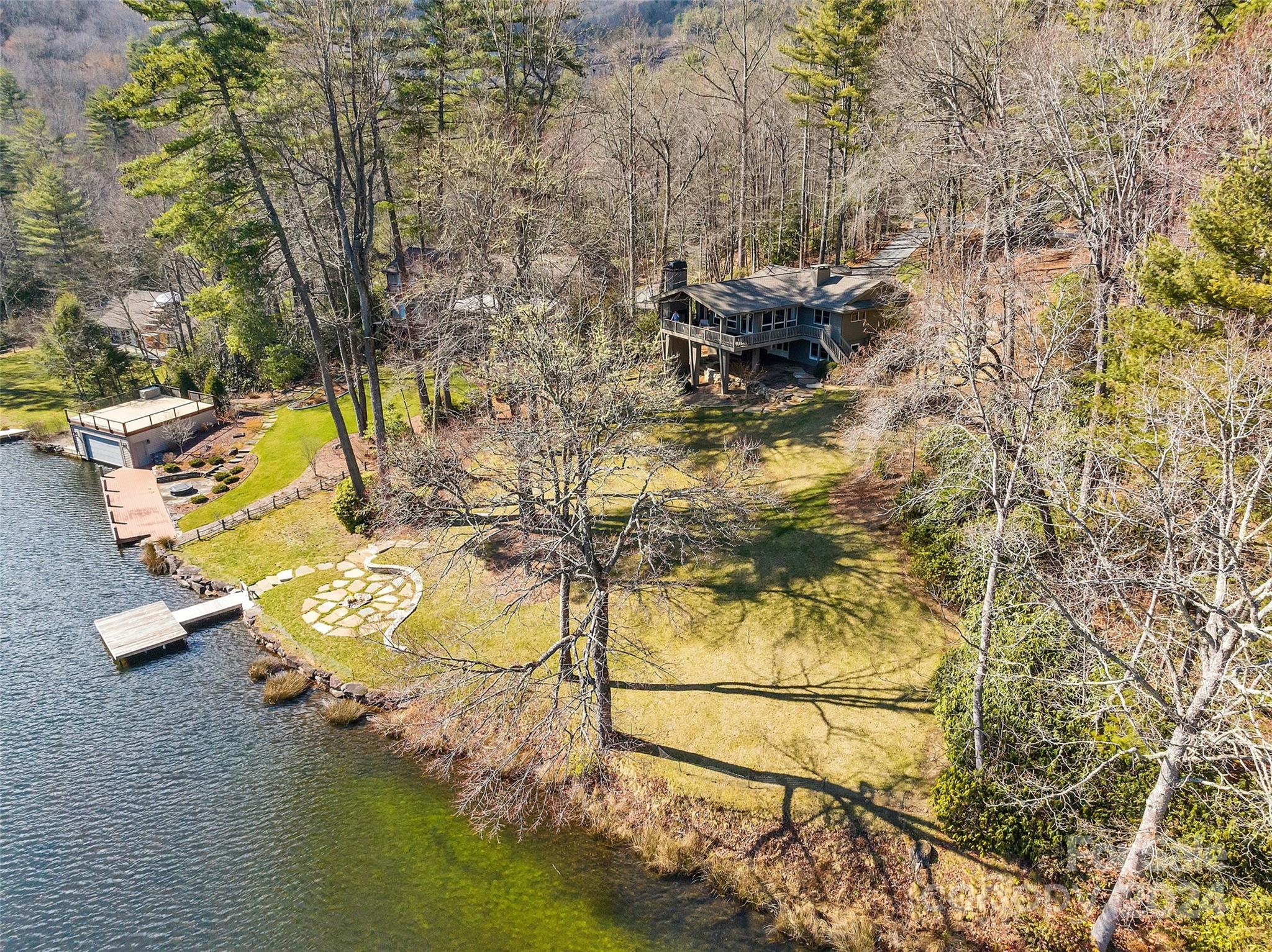 Lake Toxaway Estates - Residential