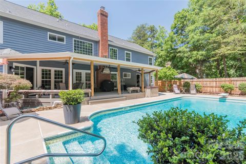 Photo of 3600 Hatwynn Road, Charlotte, NC 28269 (MLS # 4380940)