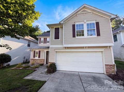 Photo of 2502 Harwood Hills Lane, Charlotte, NC 28214 (MLS # 4414490)