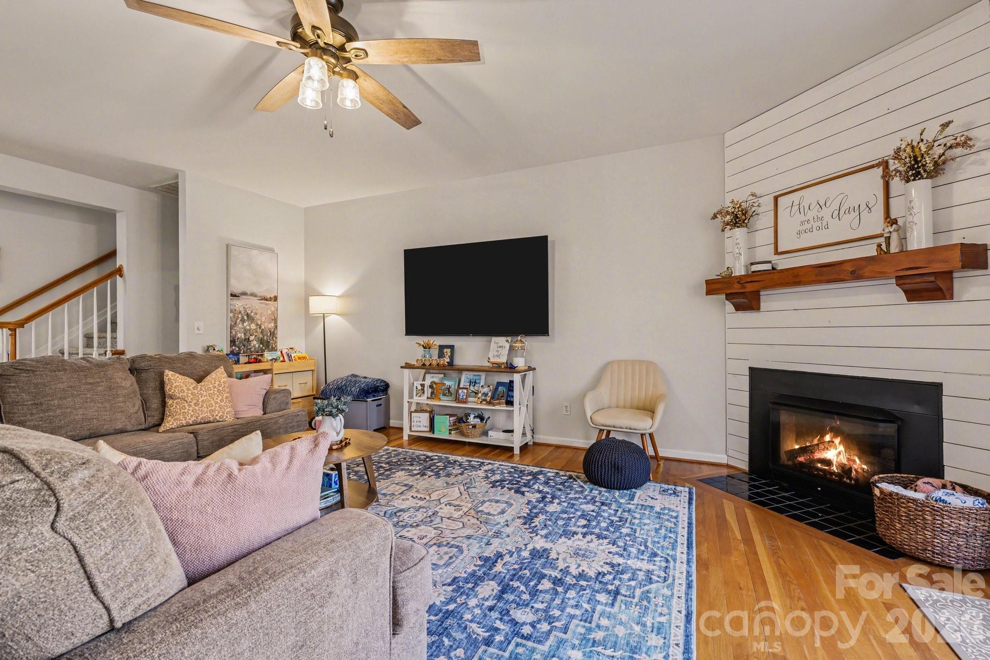 Oak Creek - Residential