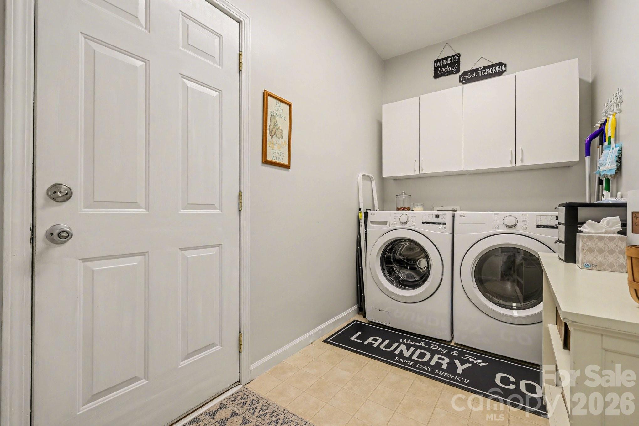 Oak Creek - Residential