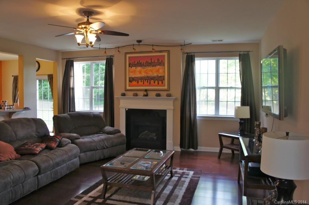 Wesley Oaks - Residential