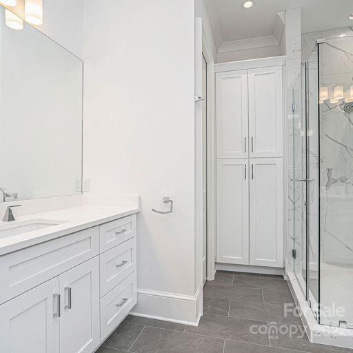 Seven Oaks - Residential