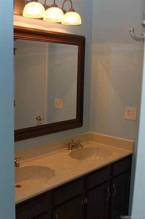 Settlers Landing - Residential